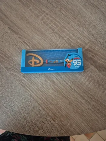 Clé disney pluto 95 ans