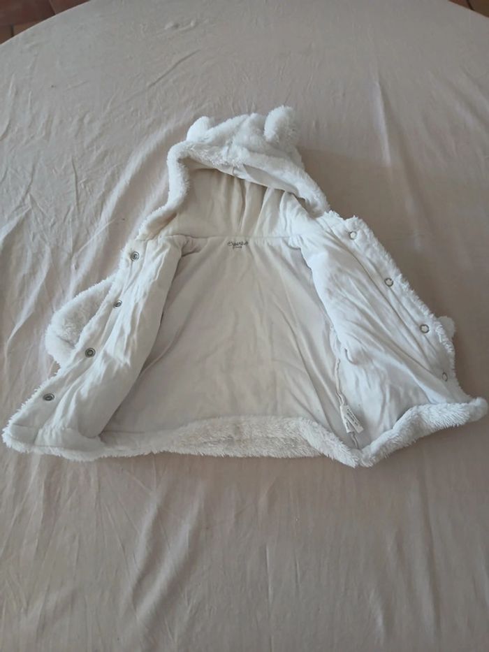 Manteau fourrure 3 mois - photo numéro 2