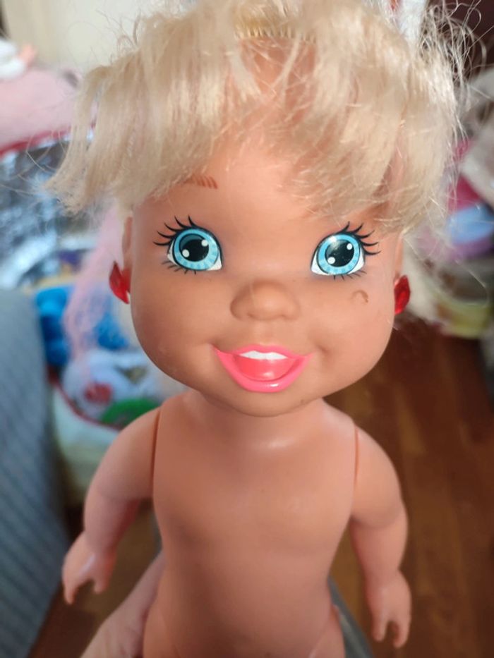 Poupée articulée cheveux rose - photo numéro 4