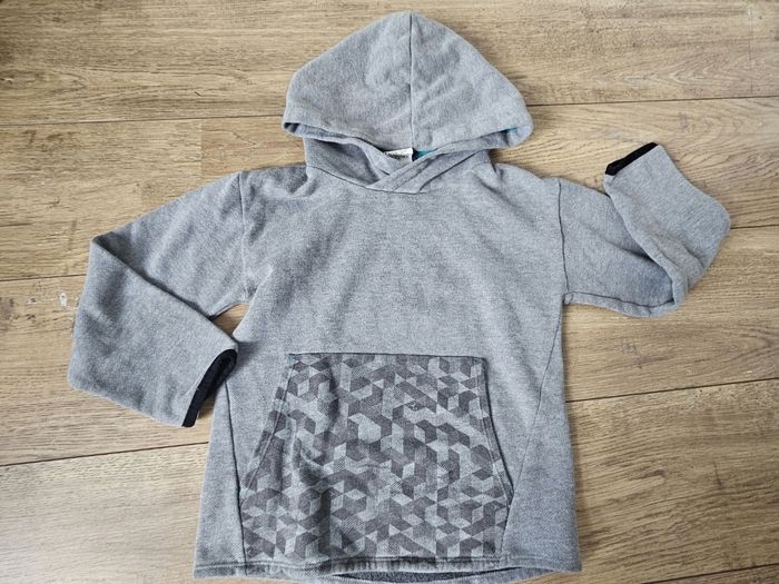 Sweat à capuche fin gris Décathlon 6 ans