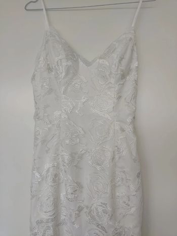 Robe de mariée style sirene dentelle fleurie