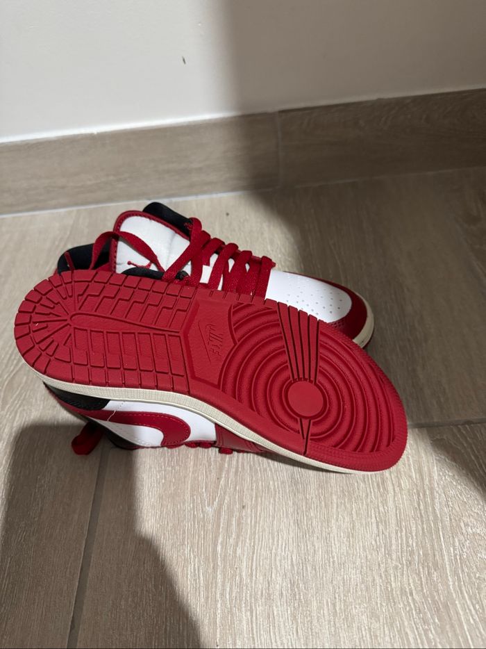 Basket nike air Jordan 1 Low taille36 - photo numéro 2