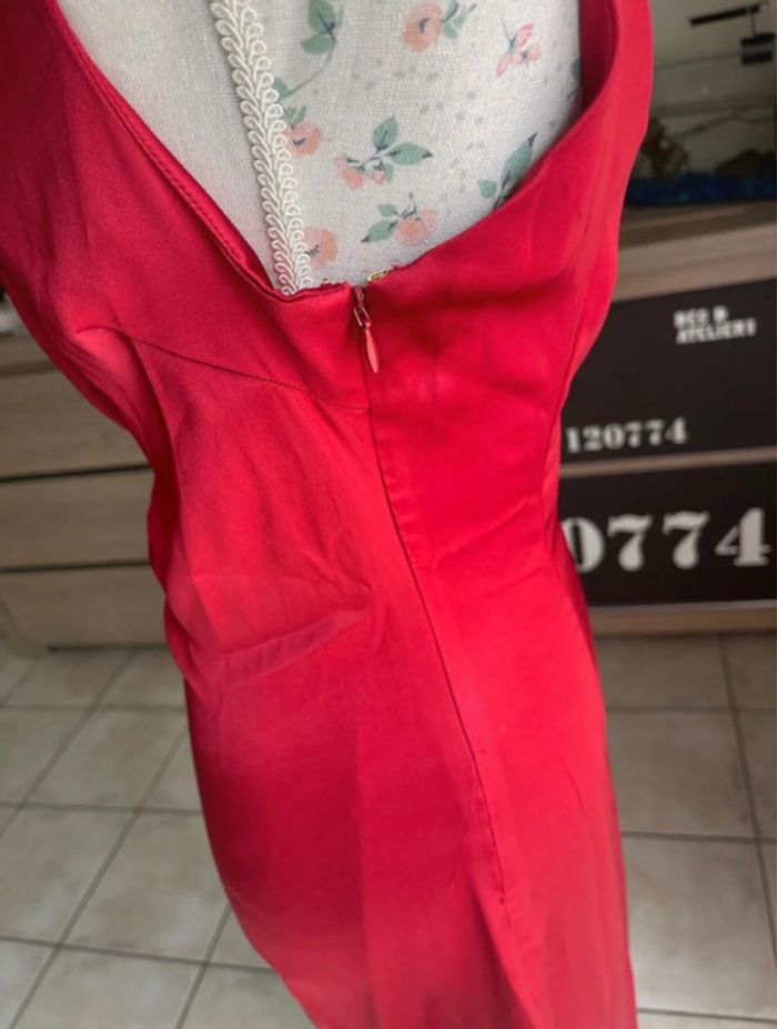 Robe longue satinée - photo numéro 5