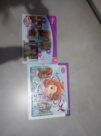 Lot de 2 puzzles sofia
