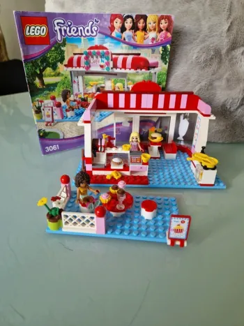 Lego friends