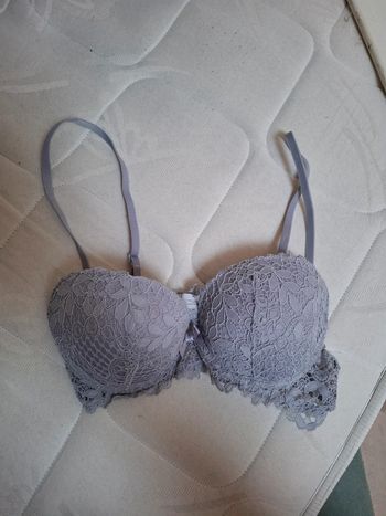 Soutien gorge ampliforme 85b Etam couleur lilas