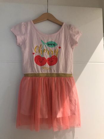 Robe manches courtes tulle rose 3 ans