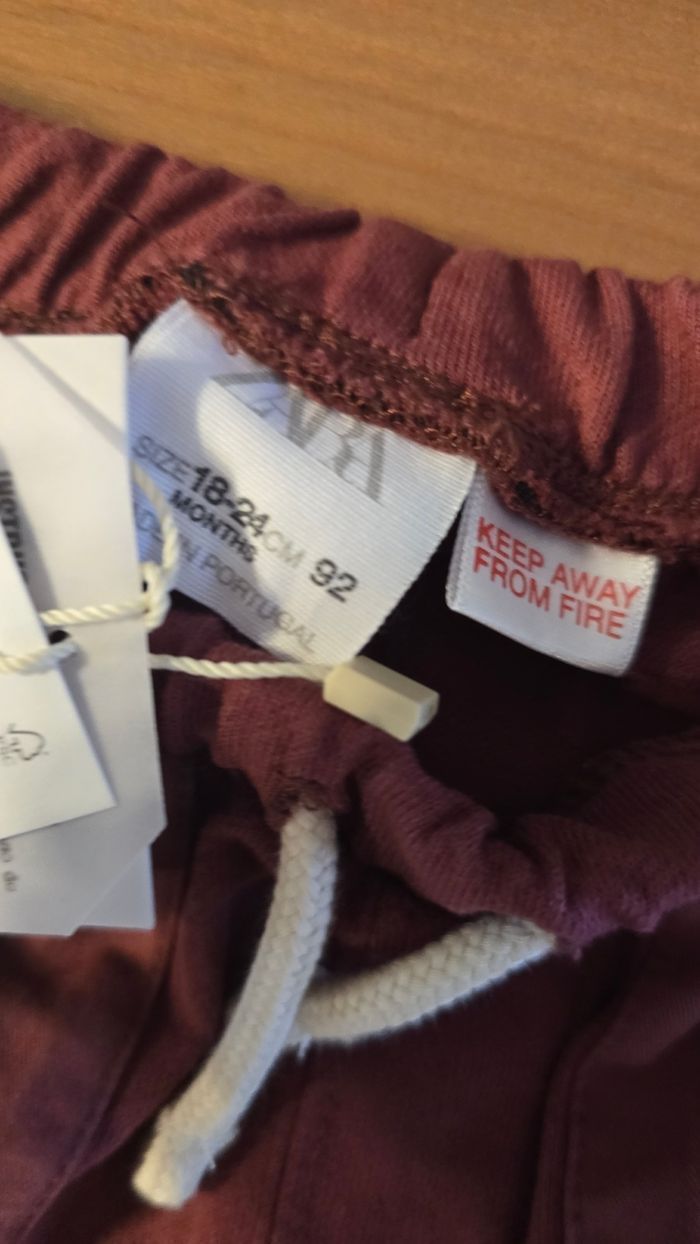 ( Neufs non portés) 🏷🏷😍🤩 superbe ensemble pull et pantalon 24mois Garçon 🤩😍 - photo numéro 7