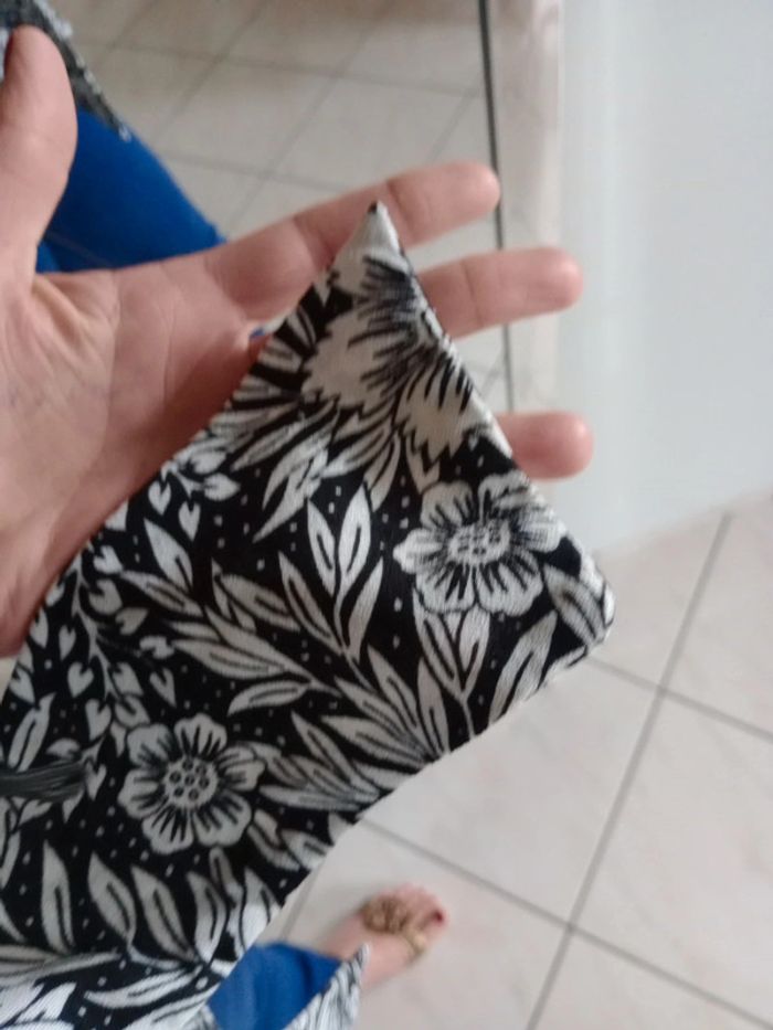 Blouse femme 46 48 noire et blanche dentelée c80 - photo numéro 7