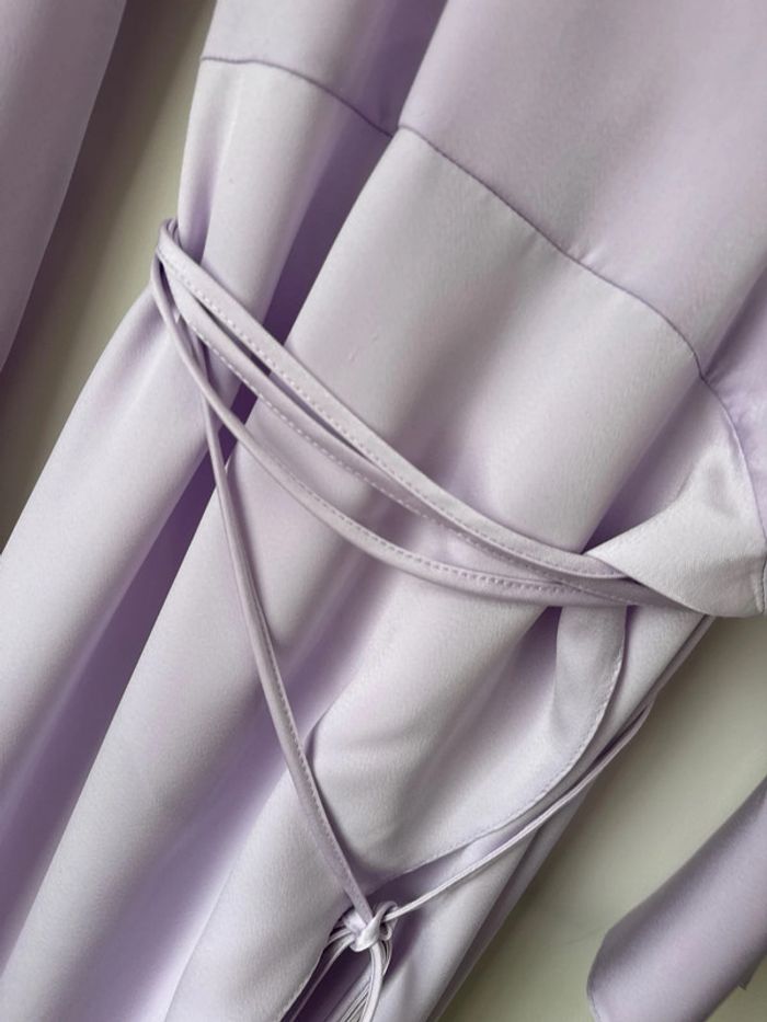 👗Asos design taille 40- Robe mi-longue cache-cœur- Lilas- très bon état - photo numéro 5