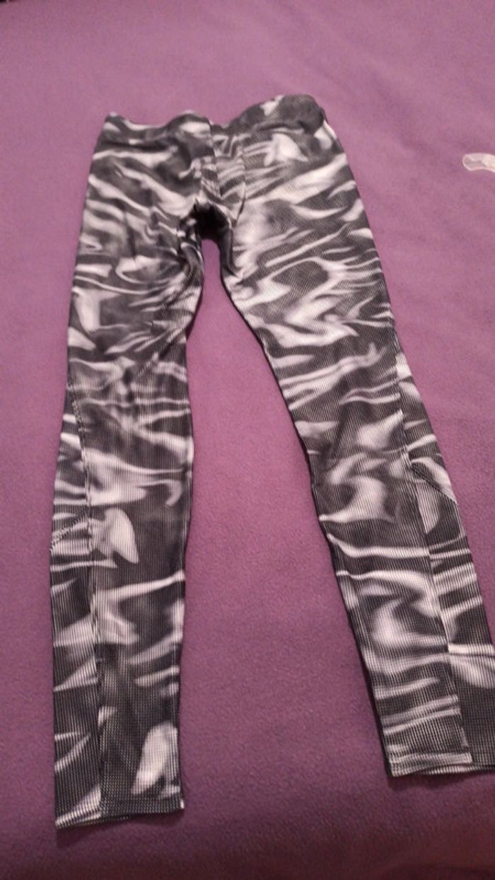 Leggings femme taille XS marque Domyos - photo numéro 3