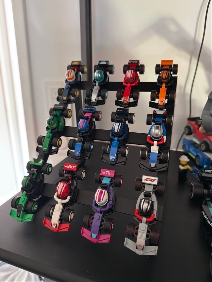Présentoirs lego F1
