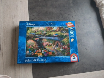 Puzzle Thomas Kinkade Studios - Alice au Pays des Merveilles