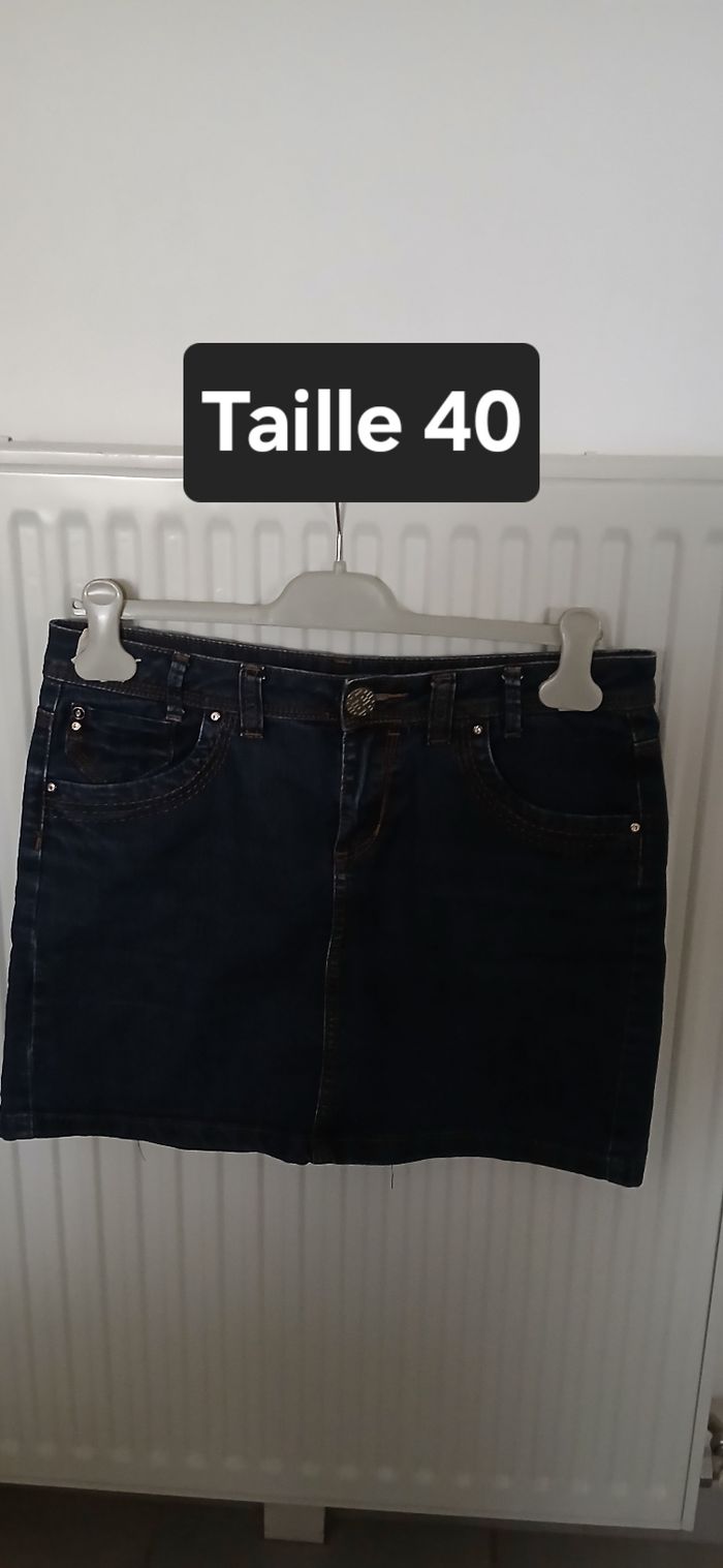 Jupe en jeans Taille 40 marque Yessica - photo numéro 2