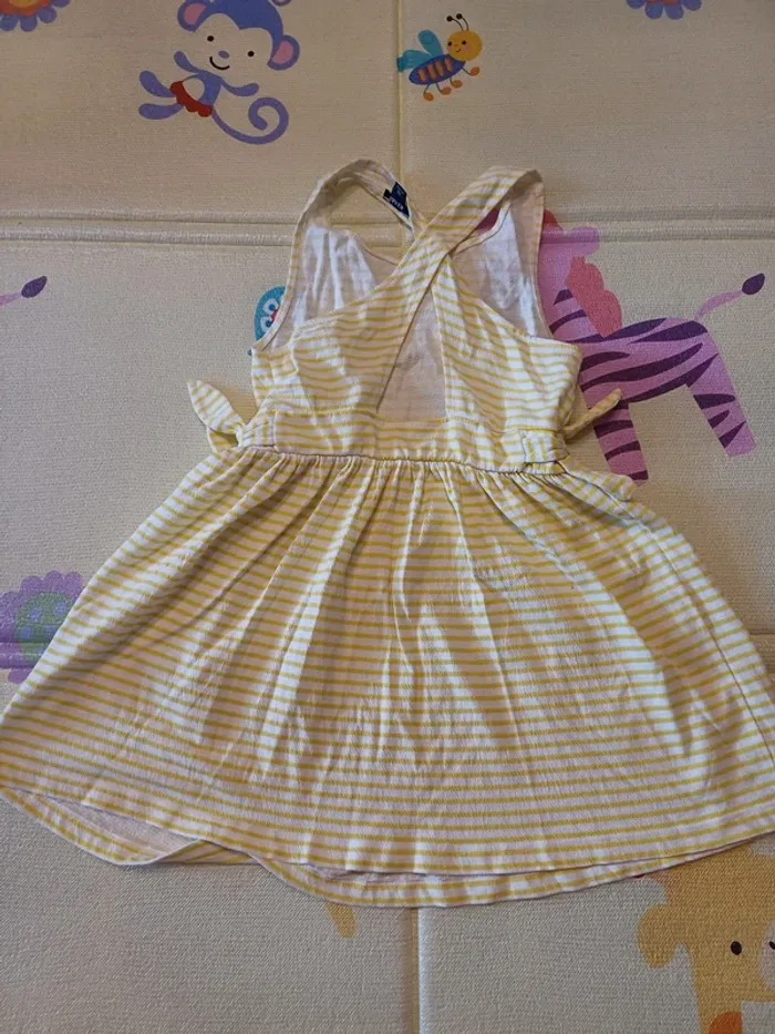 Robe 6 ans - photo numéro 5