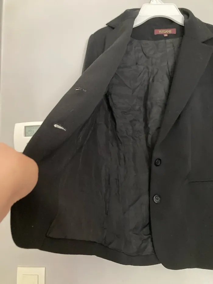 Veste blazer noire – marque Yugane – taille 38 - photo numéro 6