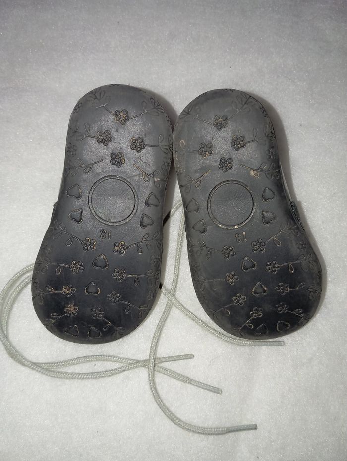 Chaussures bébé - photo numéro 4
