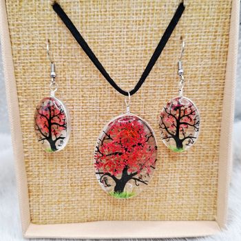 Ensemble arbre de vie fleurs pressées corail – bijou naturel élégant 