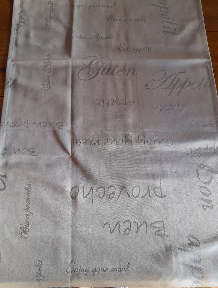 Lot de 2 chemins de table gris jacquard - photo numéro 4