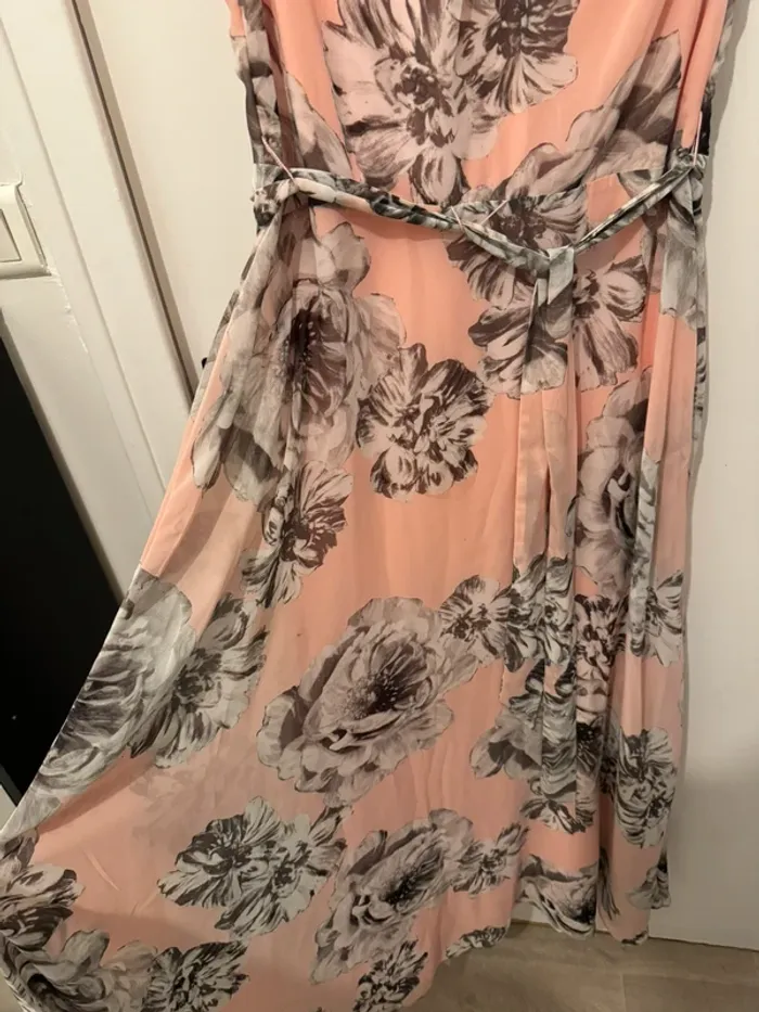 Robe longue - photo numéro 3