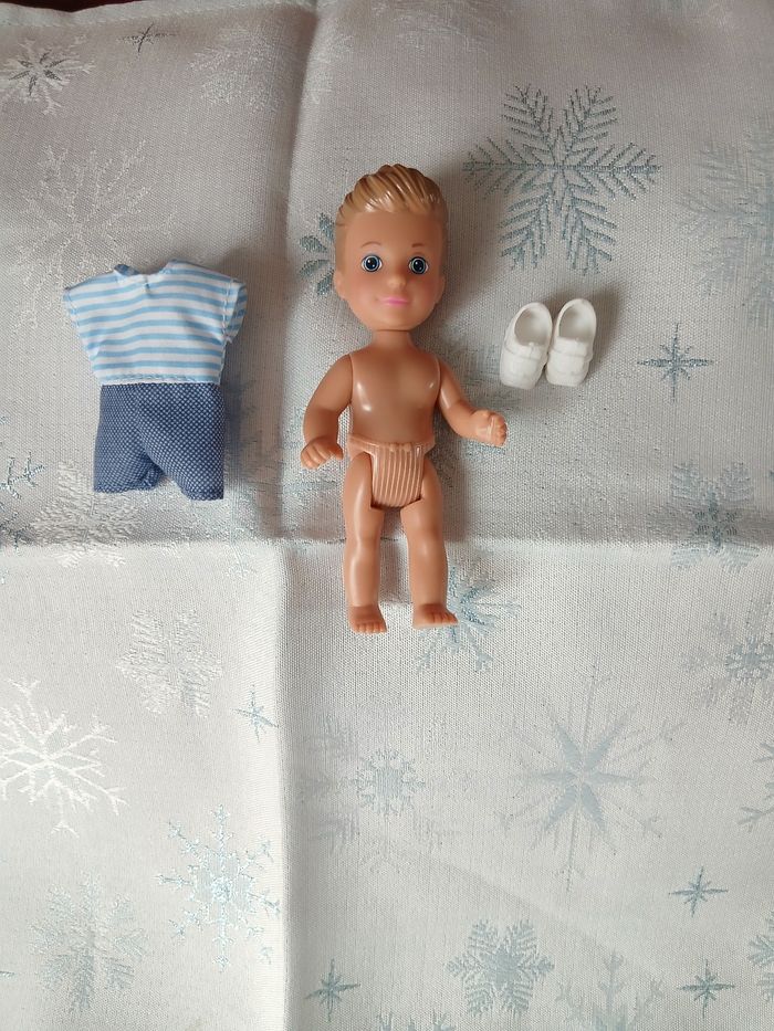 Figurine Petit Garçon pour maison poupée *marque Simba - photo numéro 4