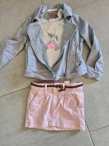 Ensemble jupe t-shirt veste