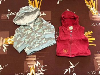 Lot 2 gilets 3 mois garçon