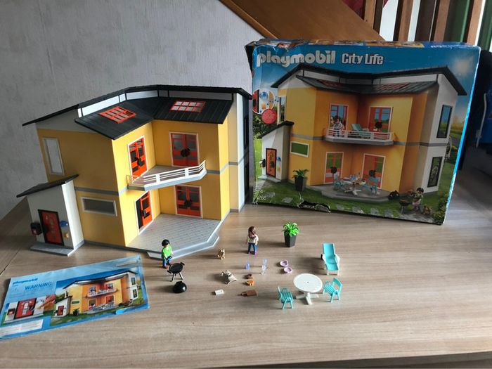 Maison moderne playmobil 9266