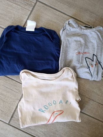 Lot de vêtements 12 mois