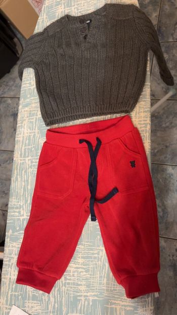 Ensemble trois mois bébé