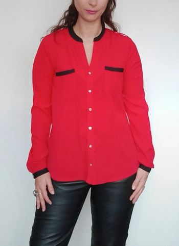 Chemisier rouge et noir taille 40