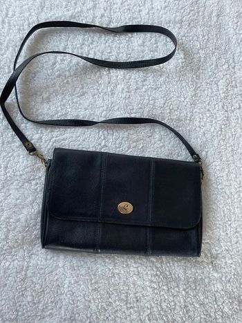 Sac pochette bandoulière imitation similicuir bleu marine
