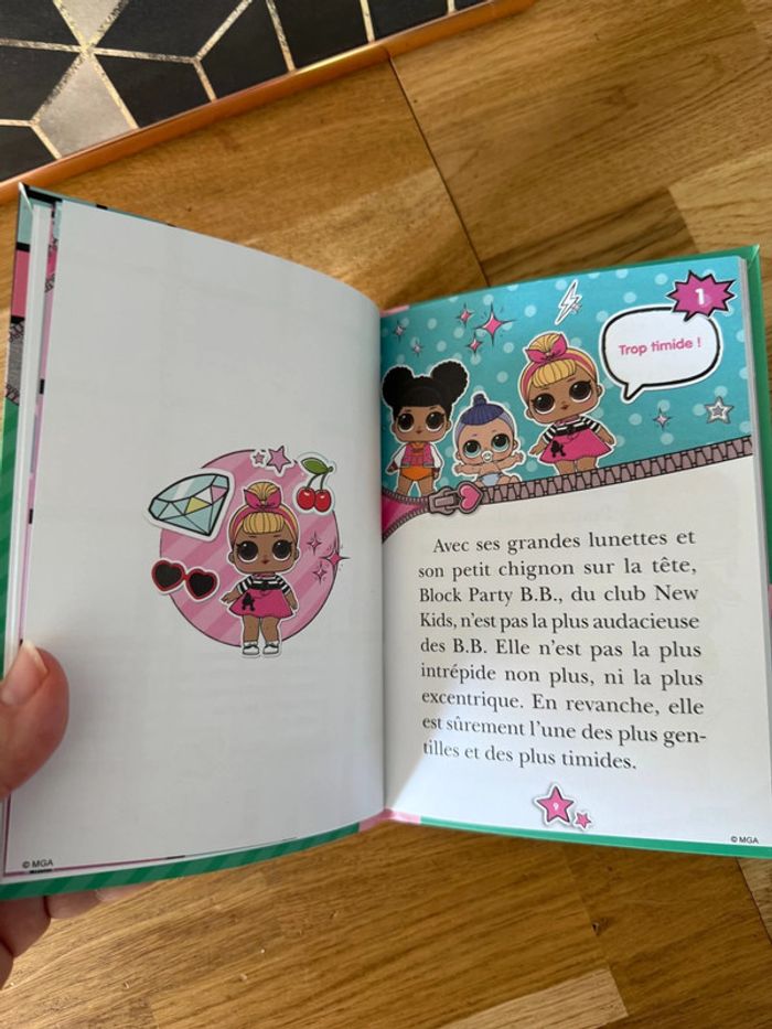 Livre LOL Suprise bibliothèque rose numéro 12 - photo numéro 8