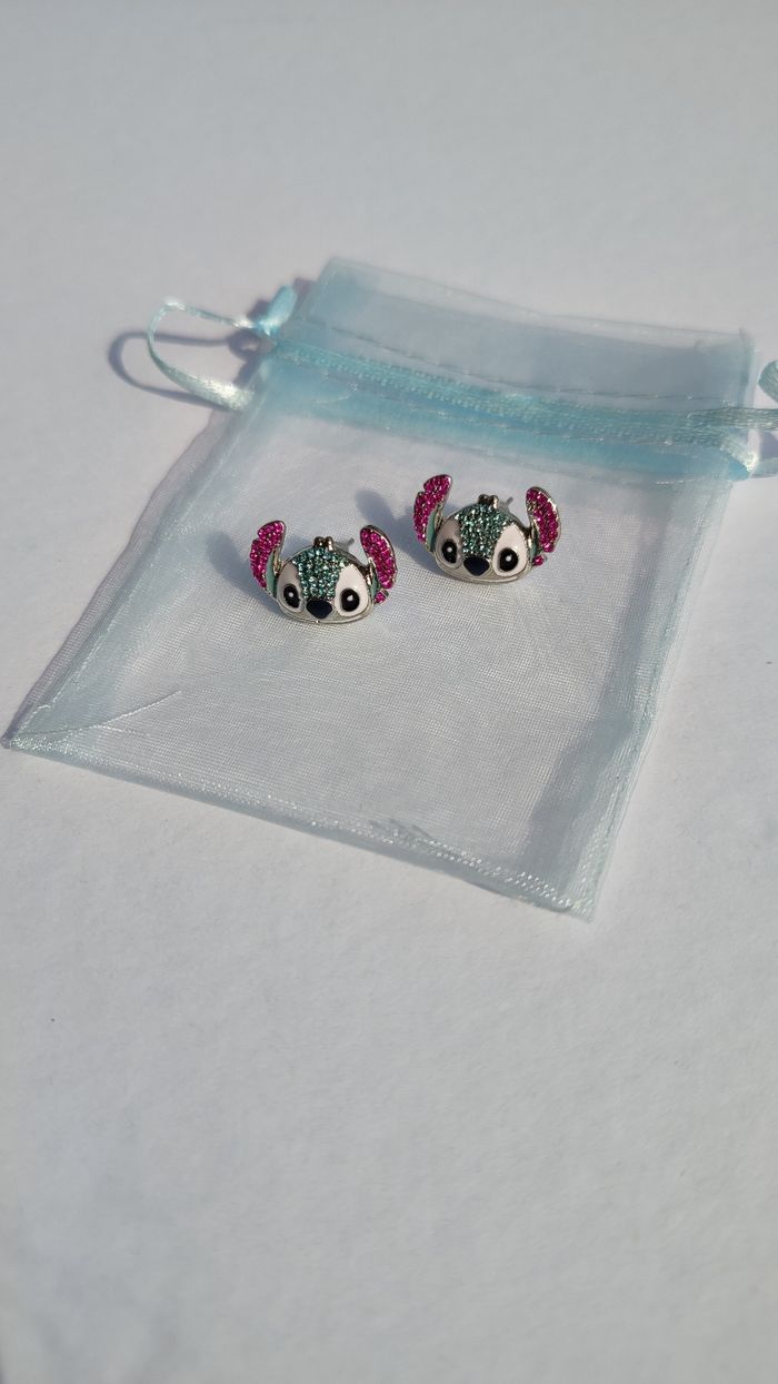 Boucles d'oreilles strass Lilo et Stitch