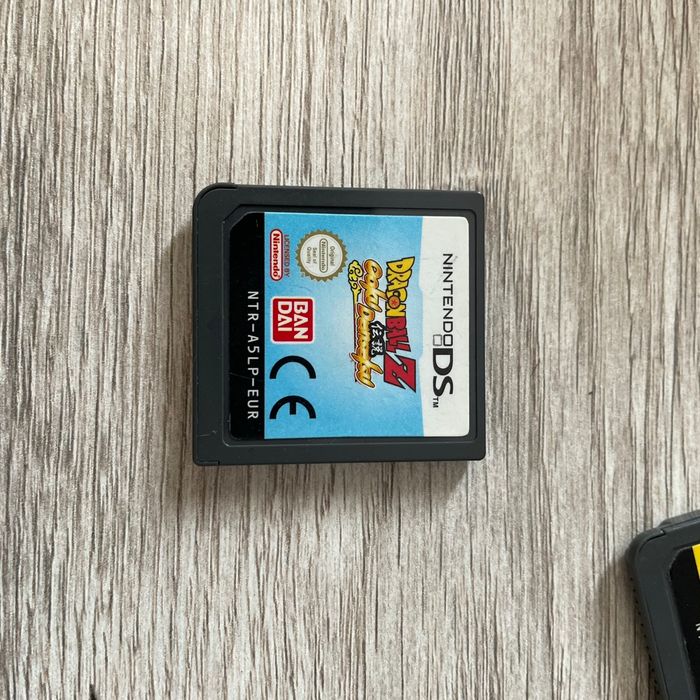 Jeux de Ds avec 3 protections de jeux - photo numéro 3