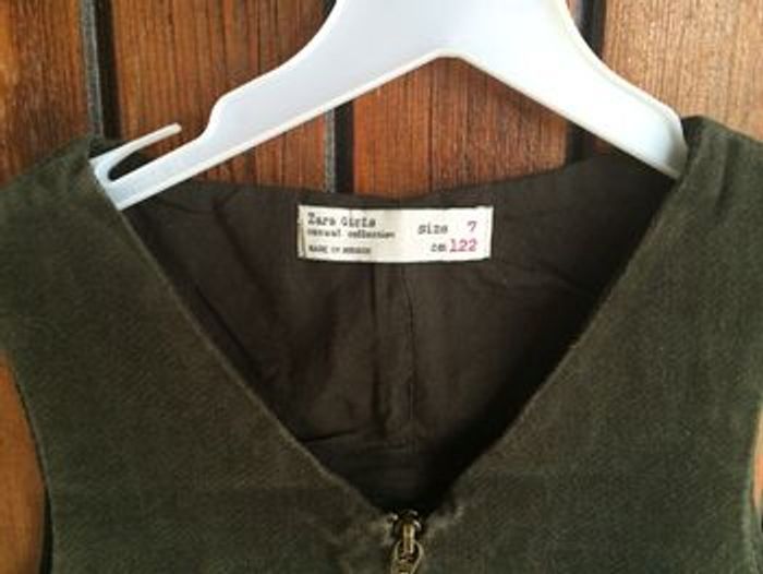 Robe velours zara 7ans - photo numéro 5