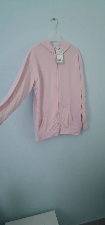 Gilet zippée h&m taille 11/12 ans avec étiquette