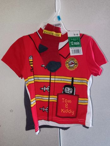 Ensemble short t shirt neuf pompier taille 12 mois