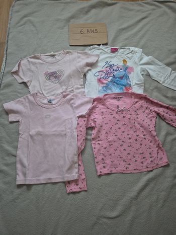 Lot t-shirts fille 6 ans