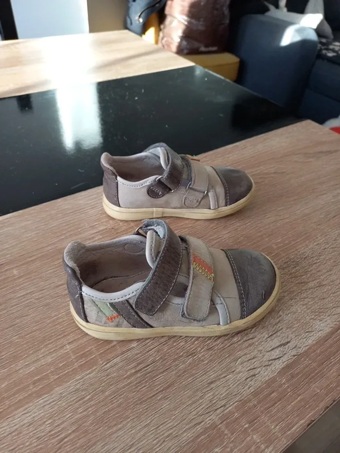 Chaussures garçon 24 - photo numéro 3