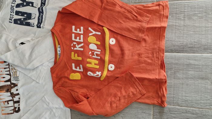 Lot de 5 tee shirts manches longues, taille 6 ans - photo numéro 2