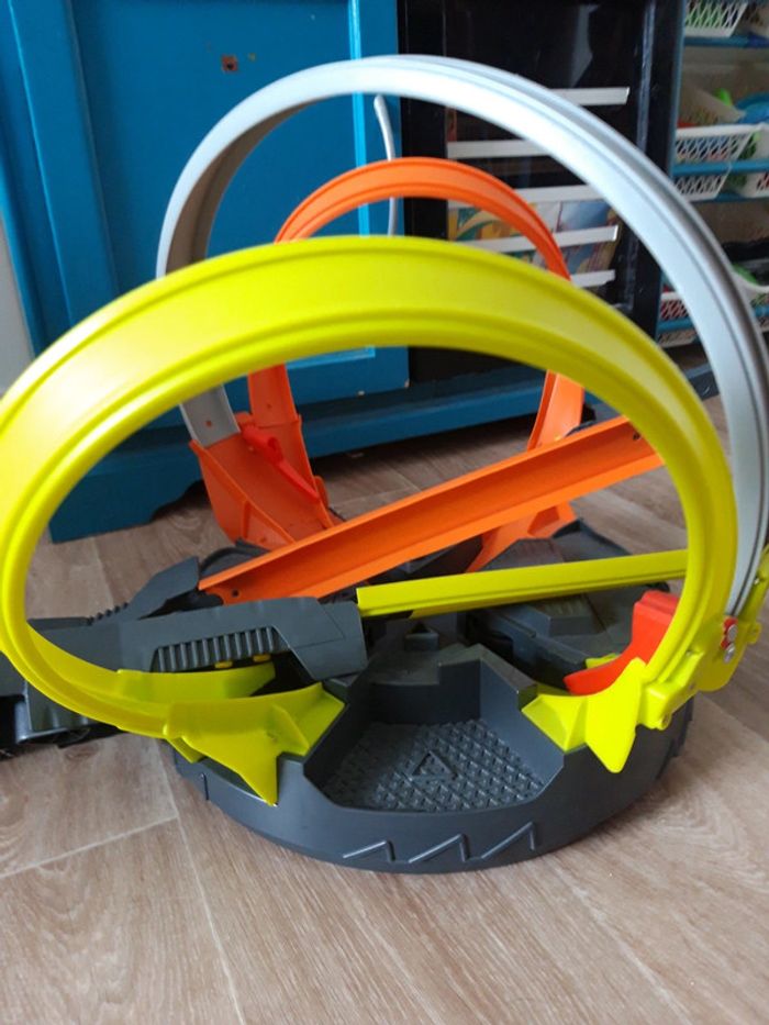 Hot Wheels Ensemble de pistes Roto Revolution - photo numéro 2