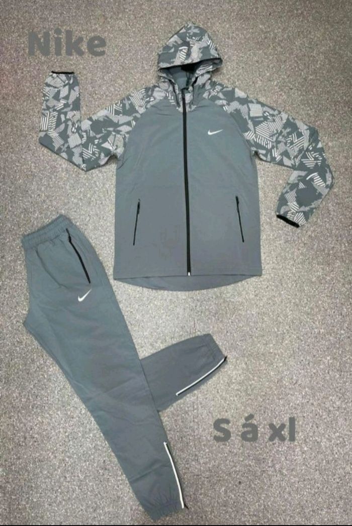 Ensemble nike - photo numéro 3