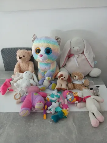Lot peluches enfant