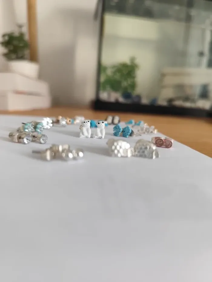 Lot de boucles d'oreilles fantaisie divers motifs neuves. - photo numéro 13