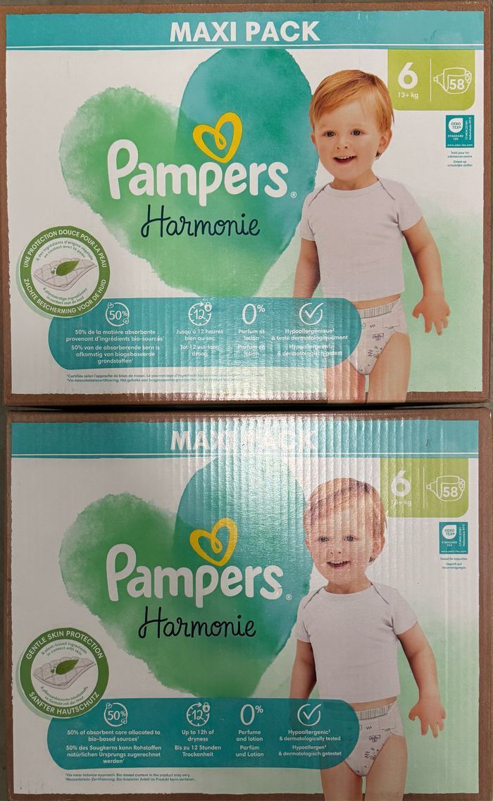 Lot de 2 cartons de couches Pampers Harmonie taille 6 116 couches