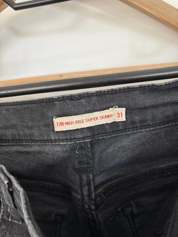 Jean skinny noir Levi’s taille 41 - photo numéro 2