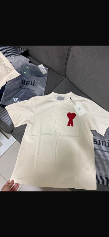 T-Shirt AMI taille S
