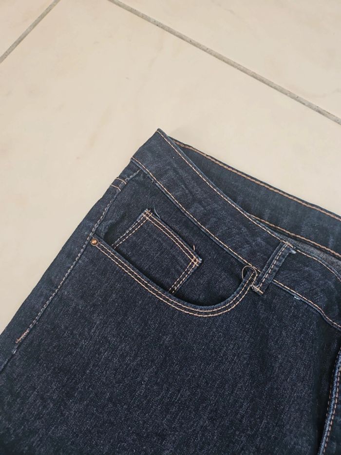 Bermuda marque Gémo - photo numéro 2