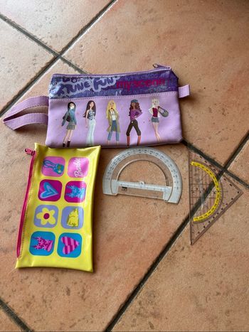 Trousse et fournitures